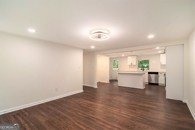 635 Layfield Drive, Pine Mountain, GA 31822