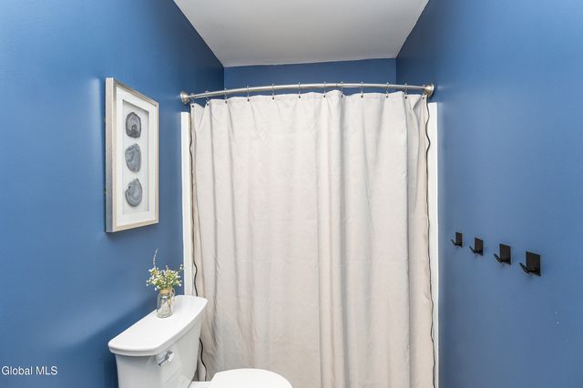 39 Woodthrush Court, Milton, NY 12020
