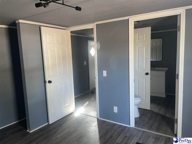 117 Buck Springs Ln, Cheraw, SC 29520