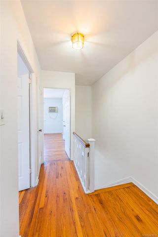 5244 79th Street, Elmhurst, NY 11373