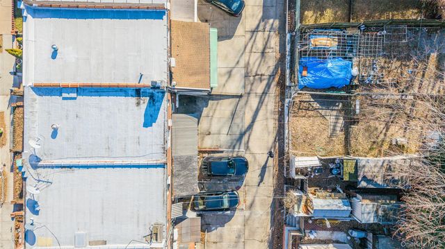 5244 79th Street, Elmhurst, NY 11373