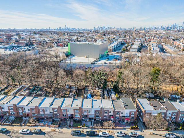 5244 79th Street, Elmhurst, NY 11373