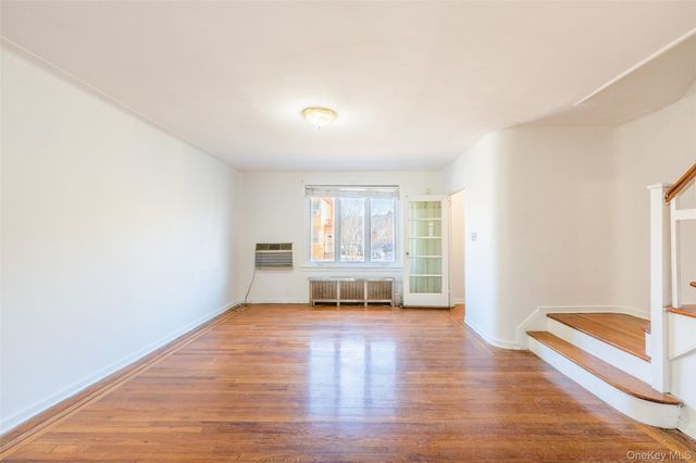 5244 79th Street, Elmhurst, NY 11373