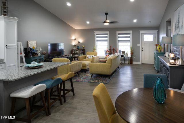 80 Polly Anna Drive, Mosheim, TN 37818