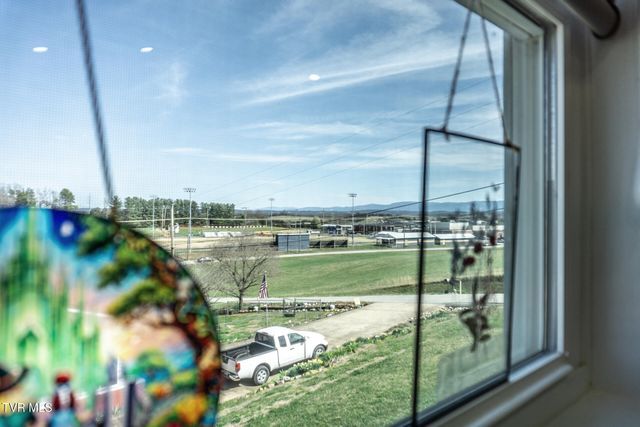 80 Polly Anna Drive, Mosheim, TN 37818