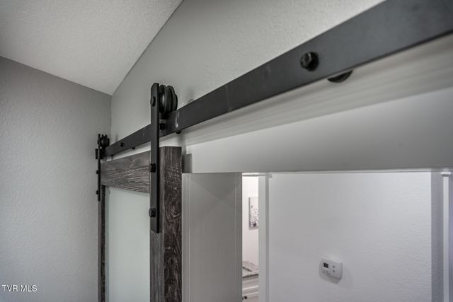 80 Polly Anna Drive, Mosheim, TN 37818