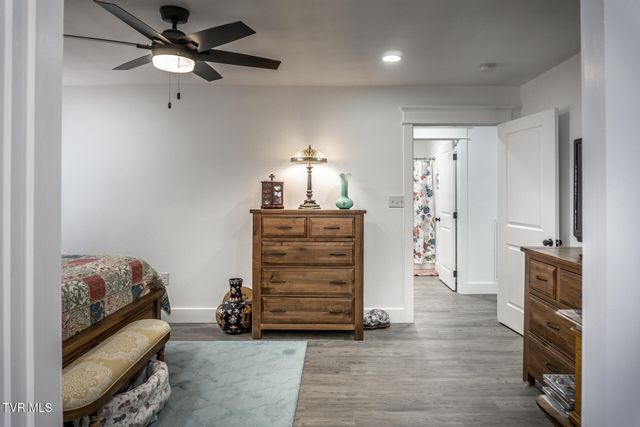 80 Polly Anna Drive, Mosheim, TN 37818