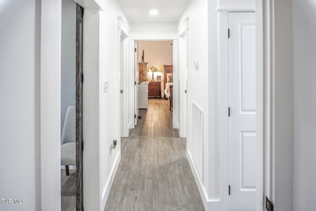 80 Polly Anna Drive, Mosheim, TN 37818