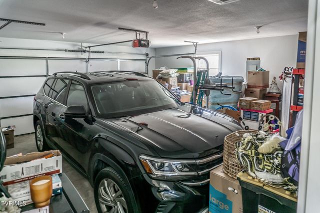 80 Polly Anna Drive, Mosheim, TN 37818