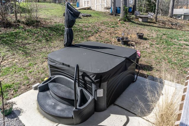 80 Polly Anna Drive, Mosheim, TN 37818