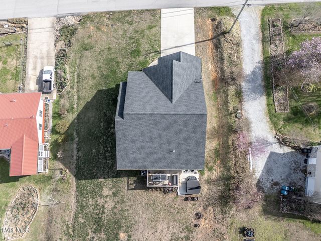 80 Polly Anna Drive, Mosheim, TN 37818