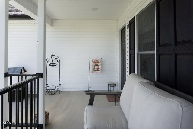 80 Polly Anna Drive, Mosheim, TN 37818