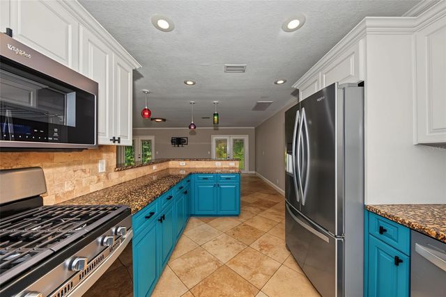 1616 INDIAN ROCKS ROAD, Belleair, FL 33756