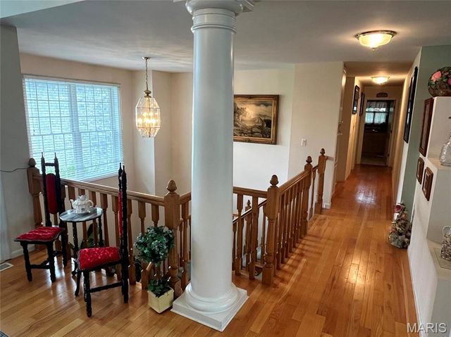 5 Woods Fort Court, Troy, MO 63379
