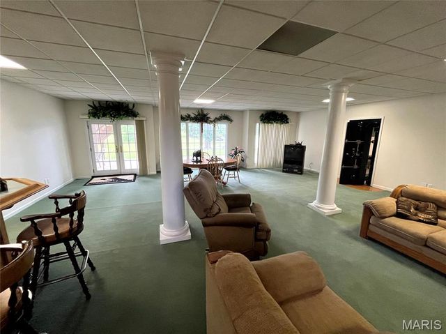 5 Woods Fort Court, Troy, MO 63379