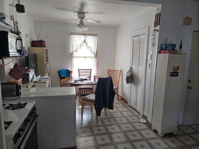 2531 N 75th Avenue, Elmwood Park, IL 60707