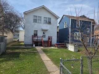 2531 N 75th Avenue, Elmwood Park, IL 60707