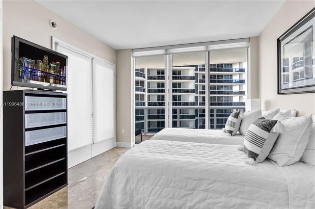 1830 S Ocean Dr 2608, Hallandale Beach, FL 33009