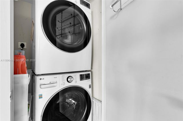 1830 S Ocean Dr 2608, Hallandale Beach, FL 33009