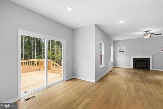 401 BIRDIE RD, Locust Grove, VA 22508