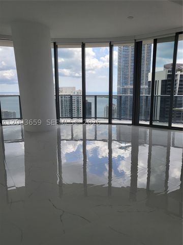 45 SW 9th Street 4303, Miami, FL 33130