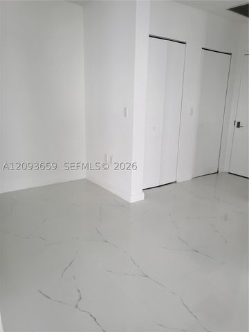 45 SW 9th Street 4303, Miami, FL 33130