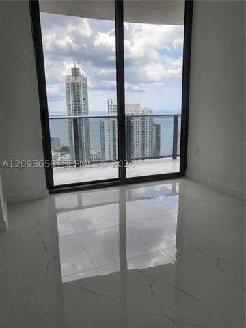 45 SW 9th Street 4303, Miami, FL 33130
