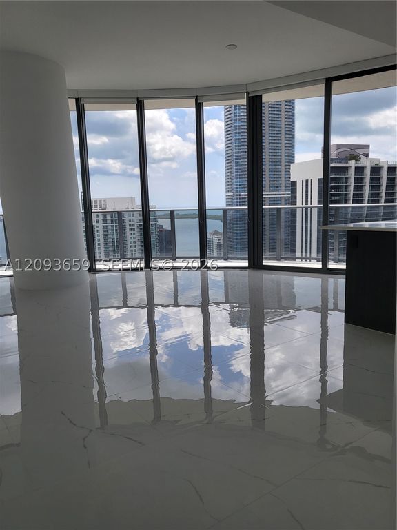 45 SW 9th Street 4303, Miami, FL 33130