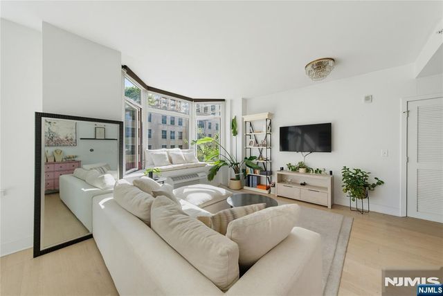 1400 Hudson Street 224, Hoboken, NJ 07030
