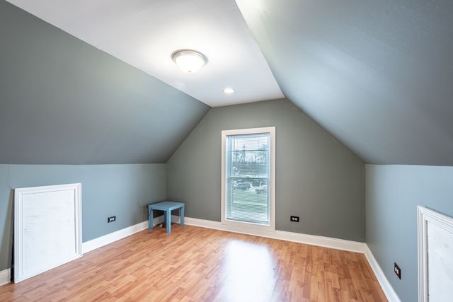 3024 East Avenue, Berwyn, IL 60402