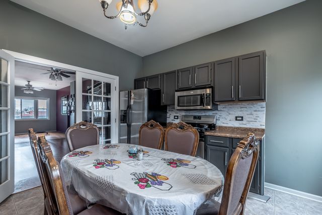 3024 East Avenue, Berwyn, IL 60402