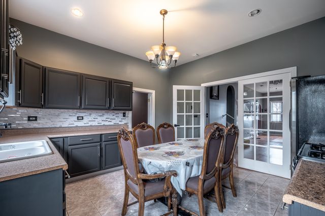 3024 East Avenue, Berwyn, IL 60402