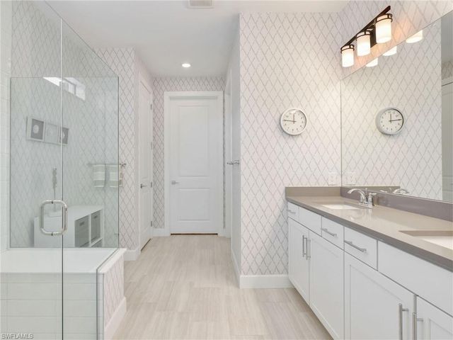 20113 Kingmont DR, Estero, FL 33928