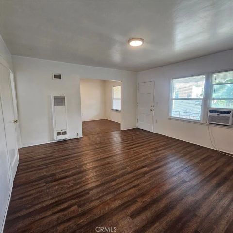 2444 Pacific, Long Beach, CA 90806