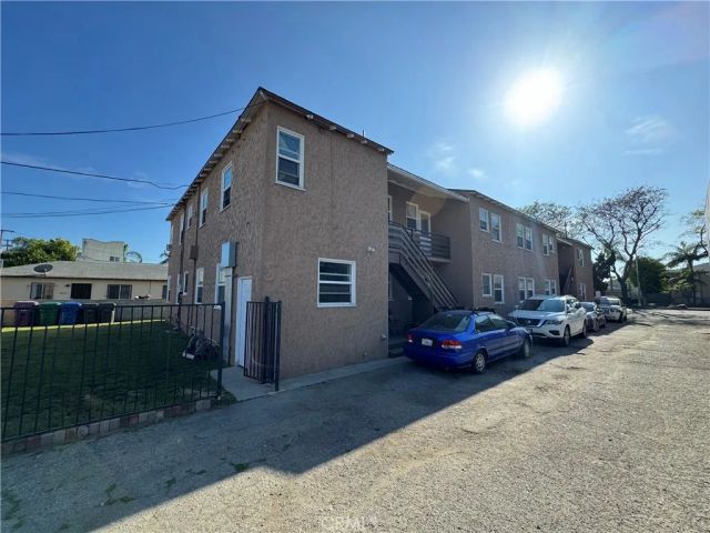 2444 Pacific, Long Beach, CA 90806