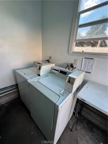 2444 Pacific, Long Beach, CA 90806