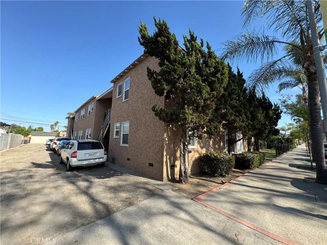 2444 Pacific, Long Beach, CA 90806