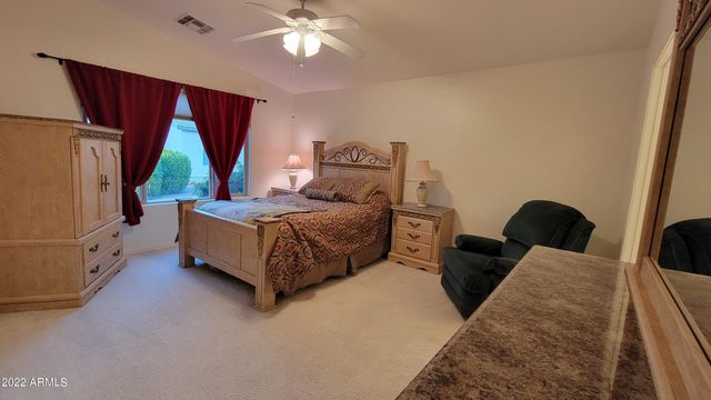 3352 E CHERRY HILLS Place, Chandler, AZ 85249