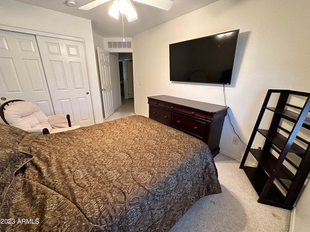 3352 E CHERRY HILLS Place, Chandler, AZ 85249