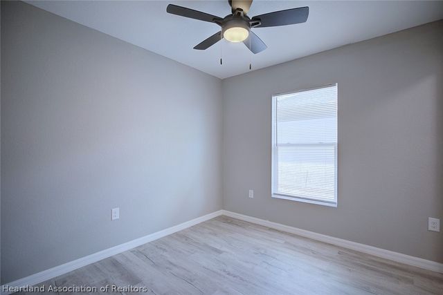 542 Vanguard Avenue NW, Lake Placid, FL 33852