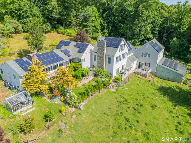 34 West Street, Newtown, CT 06470