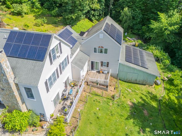 34 West Street, Newtown, CT 06470