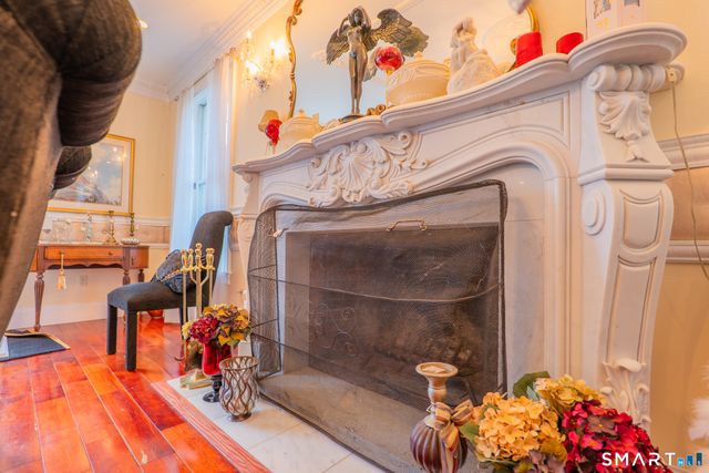 34 West Street, Newtown, CT 06470