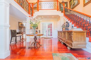 34 West Street, Newtown, CT 06470
