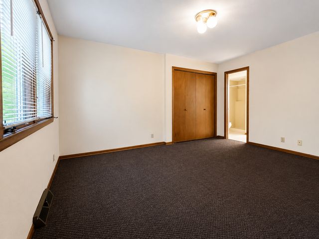 6615 W Gate Court, Roscoe, IL 61073