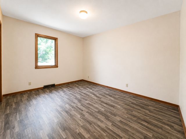 6615 W Gate Court, Roscoe, IL 61073