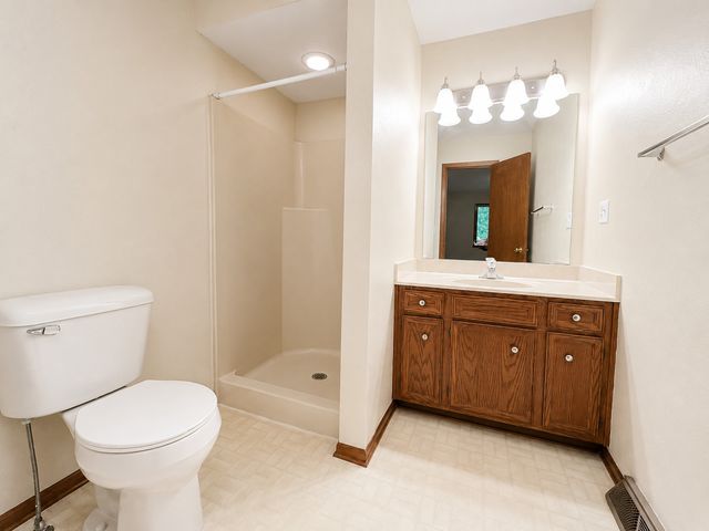 6615 W Gate Court, Roscoe, IL 61073