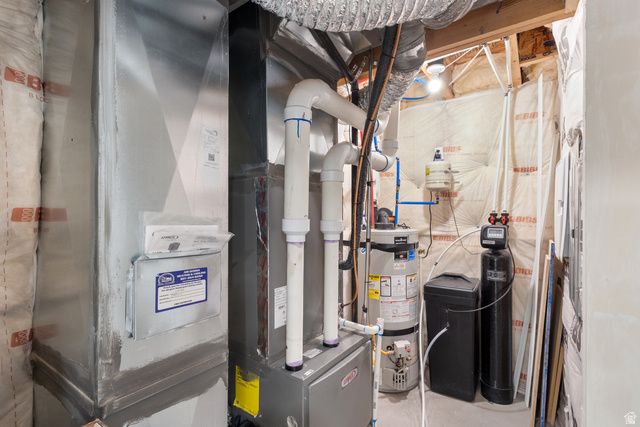 7697 W KING TOP RD, Magna, UT 84044