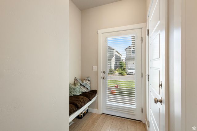 7697 W KING TOP RD, Magna, UT 84044