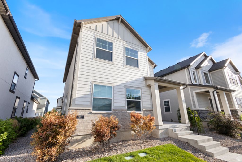 Image 2 of property listing at 7697 W KING TOP RD, Magna, UT 84044